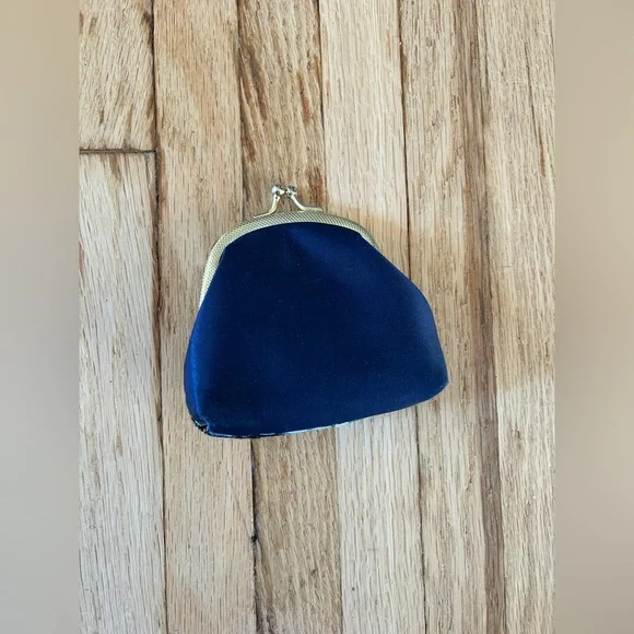 Conjunto Vintage Tapestry Coin Purse - Picture 2 of 3